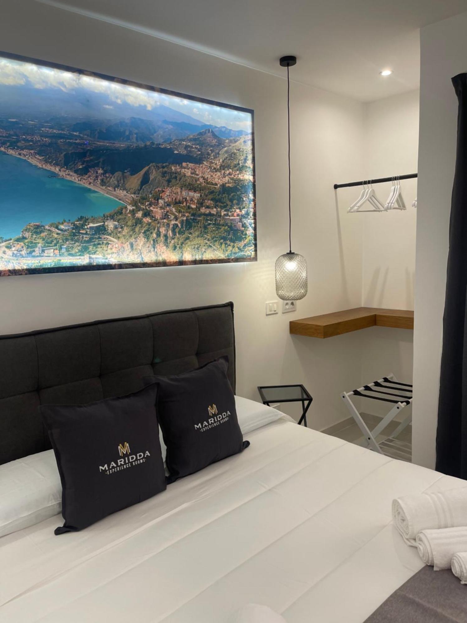 Maridda-Experience Rooms- Giardini Naxos Dış mekan fotoğraf